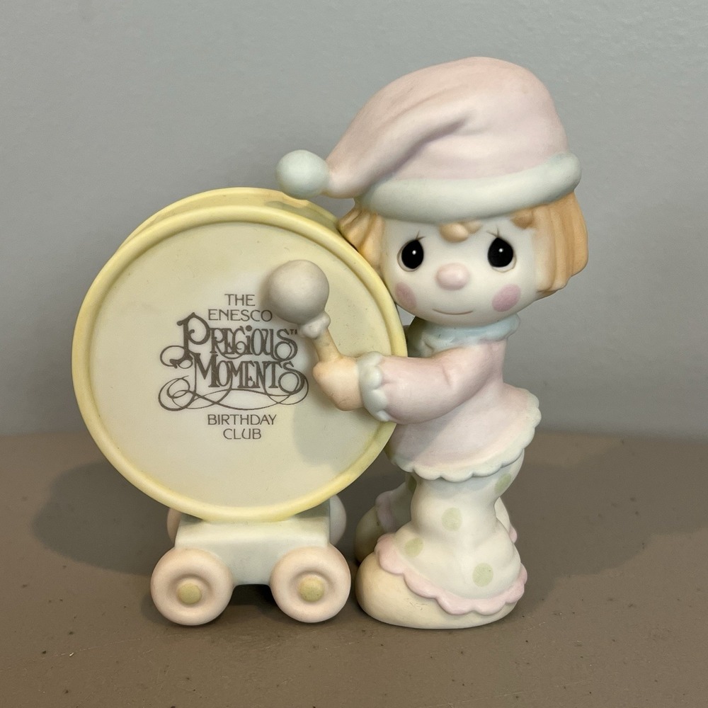 Precious Moments Birthday Club "Our Club Can't Be Beat"  B-0001 Clown with Drum
